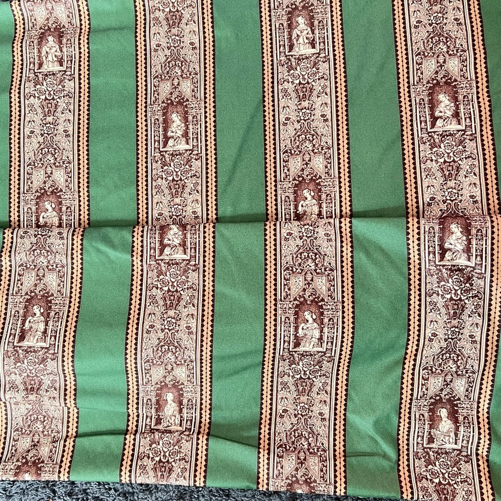 Vtg Brunschwig Fils “Gothic Ladies” Fabric Winterthur 2001 3.25 Yards *Flaws*